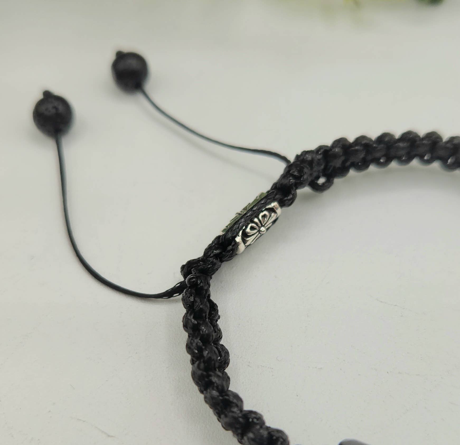 Men’s Calm & Protection Bracelet – Black Tourmaline & Howlite